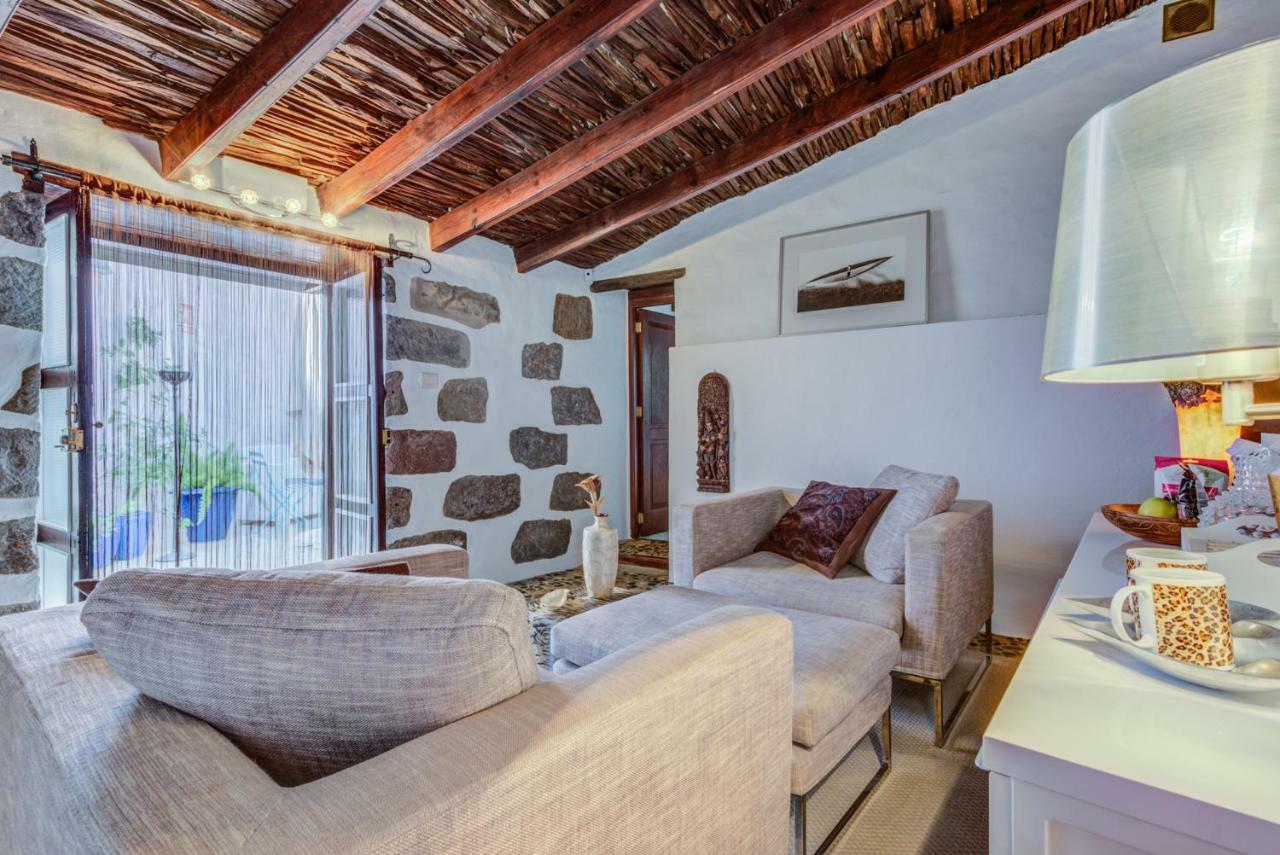 לינה וארוחת בוקר פוארטו דה מוגן Casa El Siroco מראה חיצוני תמונה