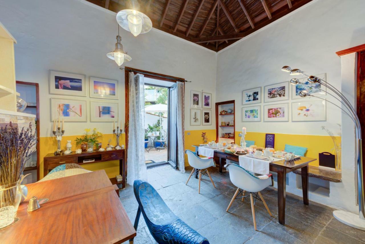 לינה וארוחת בוקר פוארטו דה מוגן Casa El Siroco מראה חיצוני תמונה